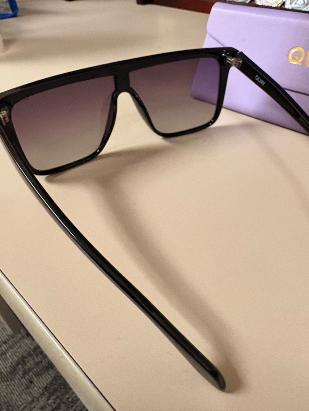 Quay Australia Black Shield Sunglasses with Gradient Lenses - Picture 2 of 3